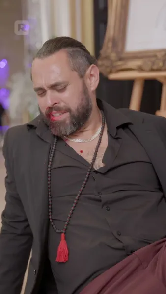 พันธะรักในเงามืด