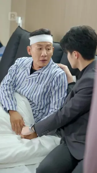 เธอดูถูกพ่อผัว แต่ไม่รู้ว่าฉันเป็นใคร