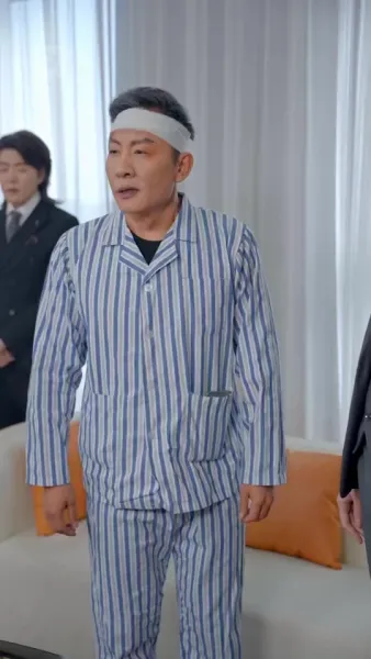 เธอดูถูกพ่อผัว แต่ไม่รู้ว่าฉันเป็นใคร