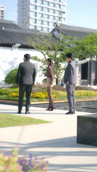 เธอดูถูกพ่อผัว แต่ไม่รู้ว่าฉันเป็นใคร