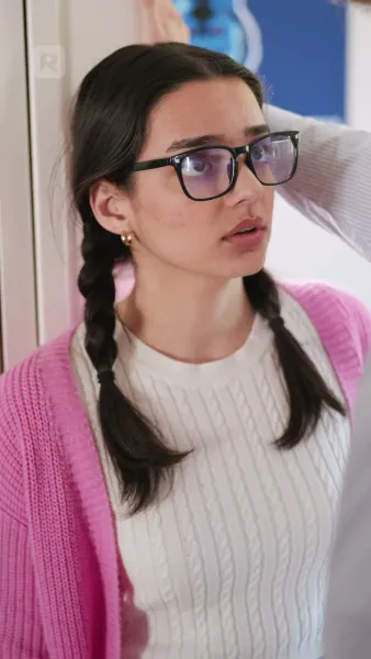 ฉีกดีลรักนักฮอกกี้แบดบอย