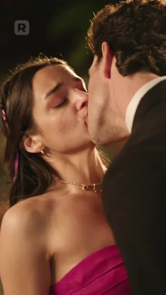 ฉีกดีลรักนักฮอกกี้แบดบอย