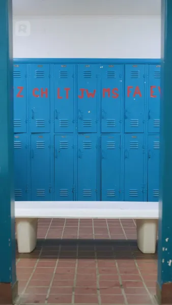 ฉีกดีลรักนักฮอกกี้แบดบอย