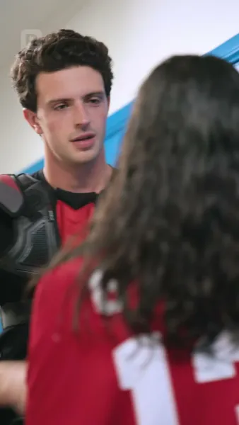 ฉีกดีลรักนักฮอกกี้แบดบอย