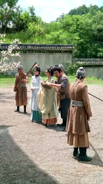 ลมรักลวงจันทร์(พากย์ไทย)