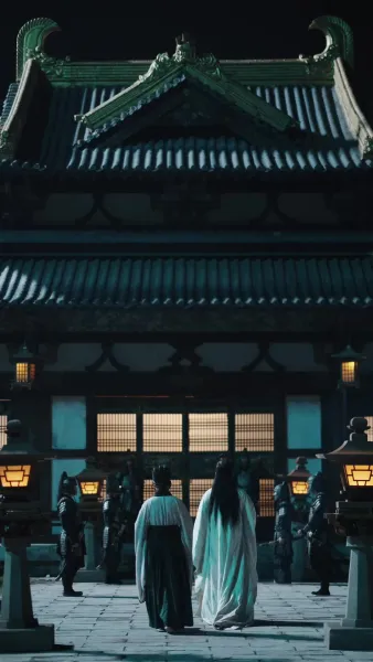 พันธนาการหัวใจใต้บัลลังก์ 