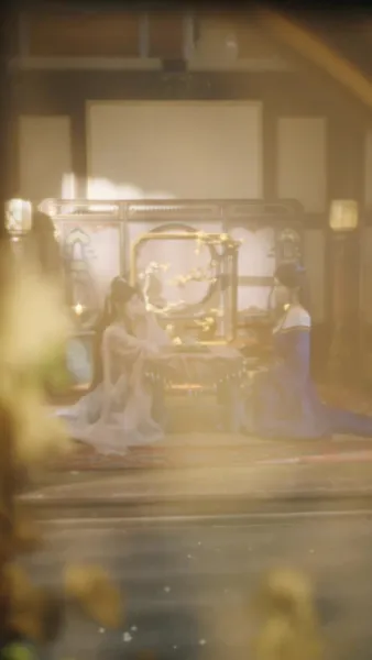 พันธนาการหัวใจใต้บัลลังก์ 