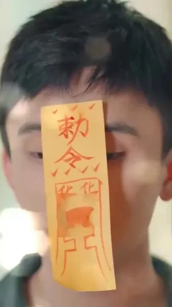 เจ้าของบ้านโชคดีกับผู้เช่าสาวสวยสี่คน