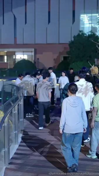 ฝ่าคลื่นลม พลิกผันวัยเยาว์