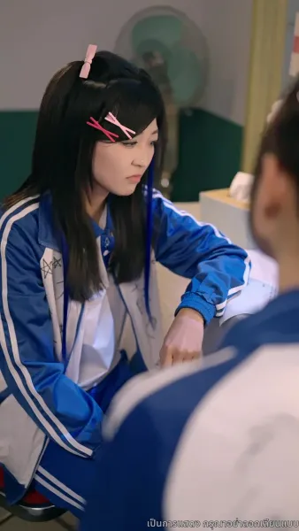 ฝ่าคลื่นลม พลิกผันวัยเยาว์