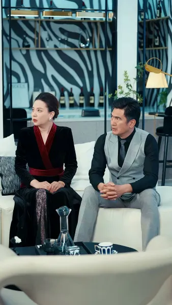 ฟื้นจากเถ้าถ่าน