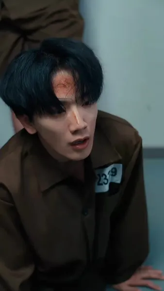 ฟื้นจากเถ้าถ่าน