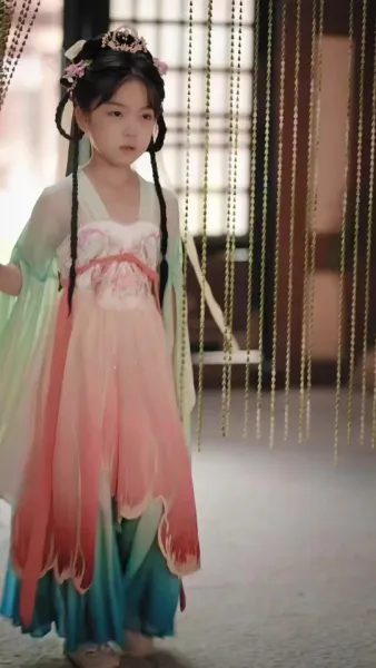 ผู้บงการหลังบัลลังก์