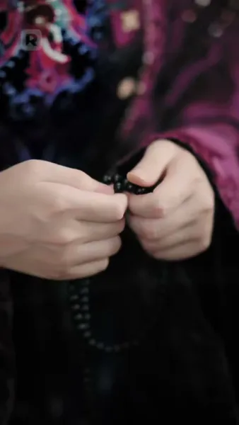 ผู้บงการหลังบัลลังก์