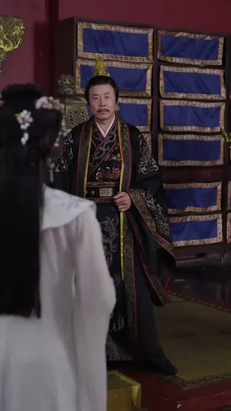 ย้อนเวลามายั่วรักท่านอ๋อง