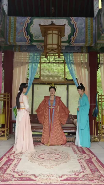 ย้อนเวลามายั่วรักท่านอ๋อง