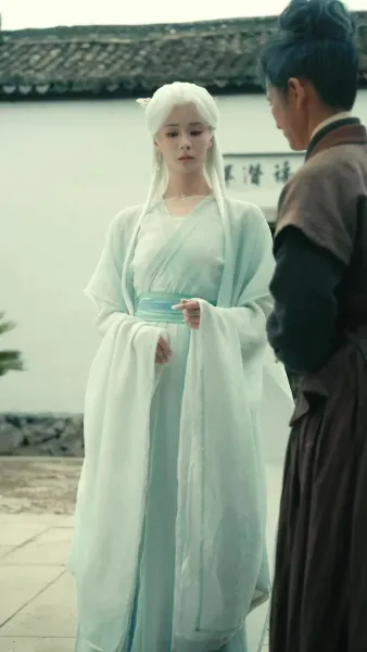 สิบสองเศษสวรรค์