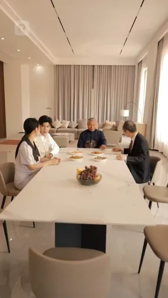 เกิดใหม่มาเป็นทายาทเศรษฐี