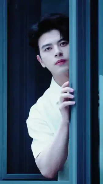 แม่บ้านสาวขโมยใจ