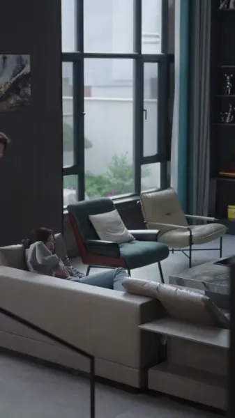 แม่บ้านสาวขโมยใจ