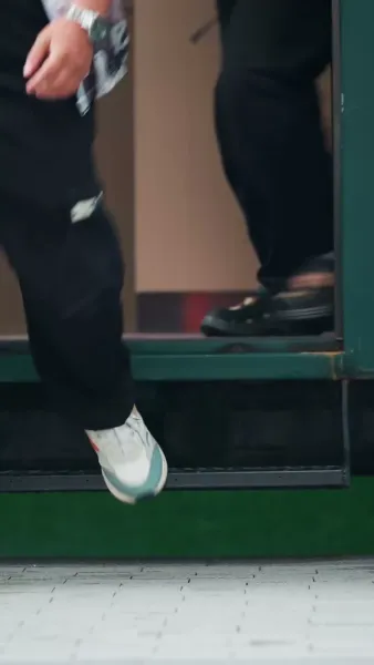 หวนคืน สู่รากเหง้า