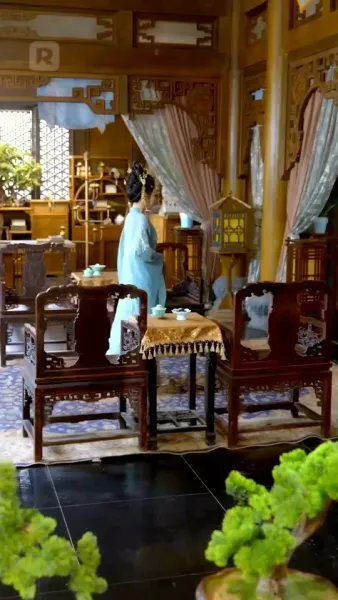 จักรพรรดิตัวปลอม