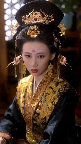 จักรพรรดิตัวปลอม