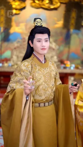 จักรพรรดิตัวปลอม