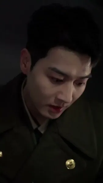 ผู้ถามที่เงียบงัน ลมใบไม้ผลิกับคำถามที่ไม่มีคำตอบ