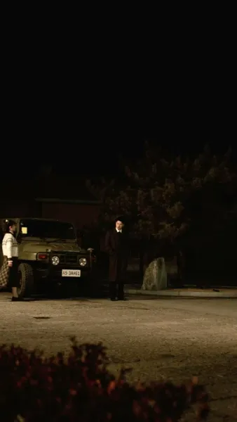 ผู้ถามที่เงียบงัน ลมใบไม้ผลิกับคำถามที่ไม่มีคำตอบ