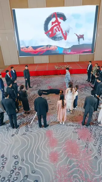 ธิดาเหนือบัลลังก์