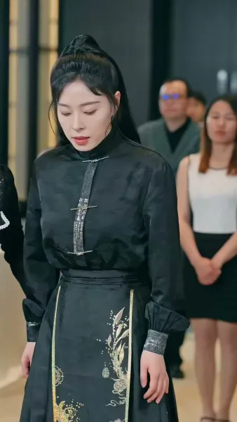 ธิดาเหนือบัลลังก์