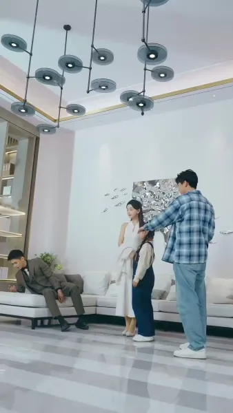 ธิดาเหนือบัลลังก์