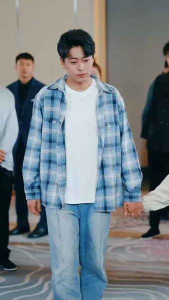 ธิดาเหนือบัลลังก์