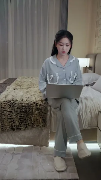 คุณหนูผู้เปล่งประกาย