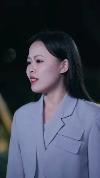 คุณหนูผู้เปล่งประกาย