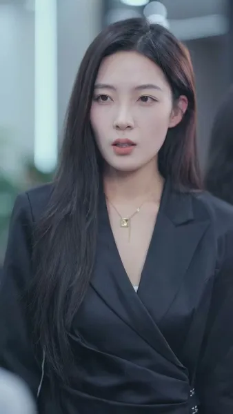 คุณหนูผู้เปล่งประกาย