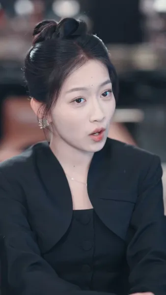 คุณหนูผู้เปล่งประกาย