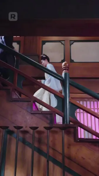 ชายผู้ข้ามเวลา พลิกแผ่นดิน