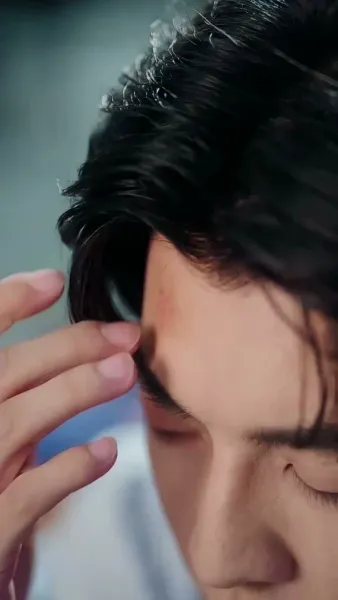 จากพี่เลี้ยงสู่ไอดอลบอส