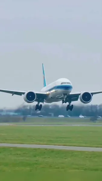 รักสามซ้อน ซ่อนน้ำตา