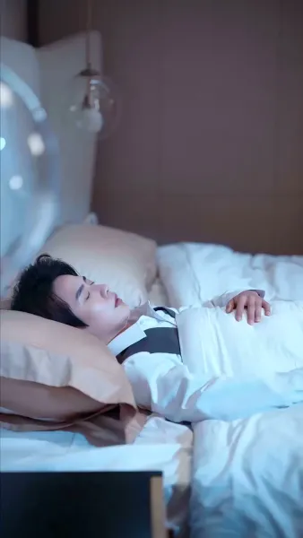 รักสามซ้อน ซ่อนน้ำตา