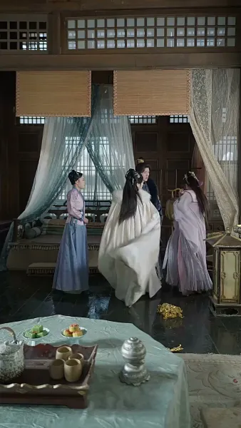 ยามดอกท้อโรยรา