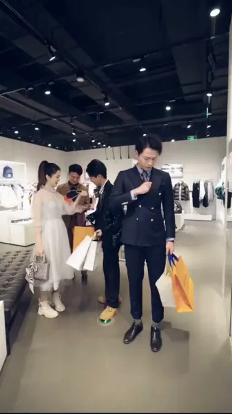  เมียเก่าพันล้าน พี่ชายสามคนตามโอ๋สุดๆ