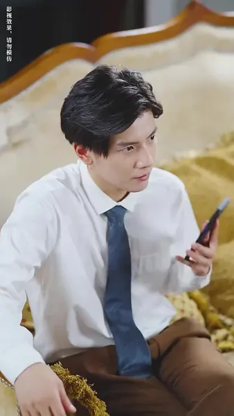 หลังจากการหย่าร้าง ภรรยาเก่าของเขาได้นำลูกไป