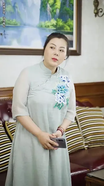 หลังจากการหย่าร้าง ภรรยาเก่าของเขาได้นำลูกไป