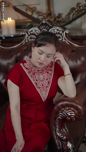 หลังจากการหย่าร้าง ภรรยาเก่าของเขาได้นำลูกไป