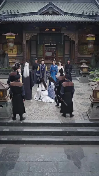 นักยุทธ์ติดดิน ดาบพุ่งทะยาน