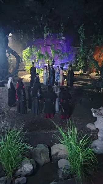 นักยุทธ์ติดดิน ดาบพุ่งทะยาน