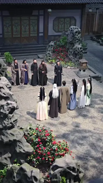 นักยุทธ์ติดดิน ดาบพุ่งทะยาน